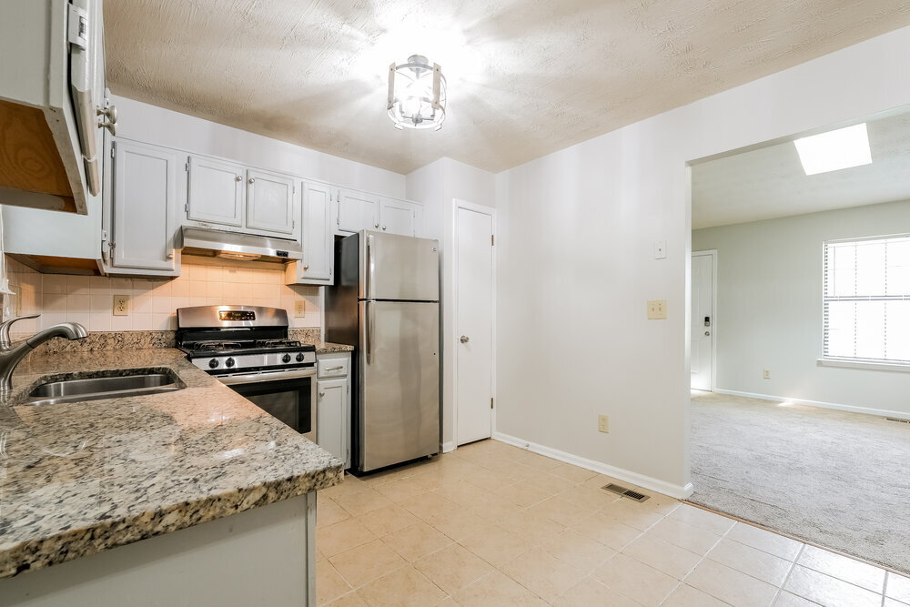 Building Photo - 6230 Littleton Dr