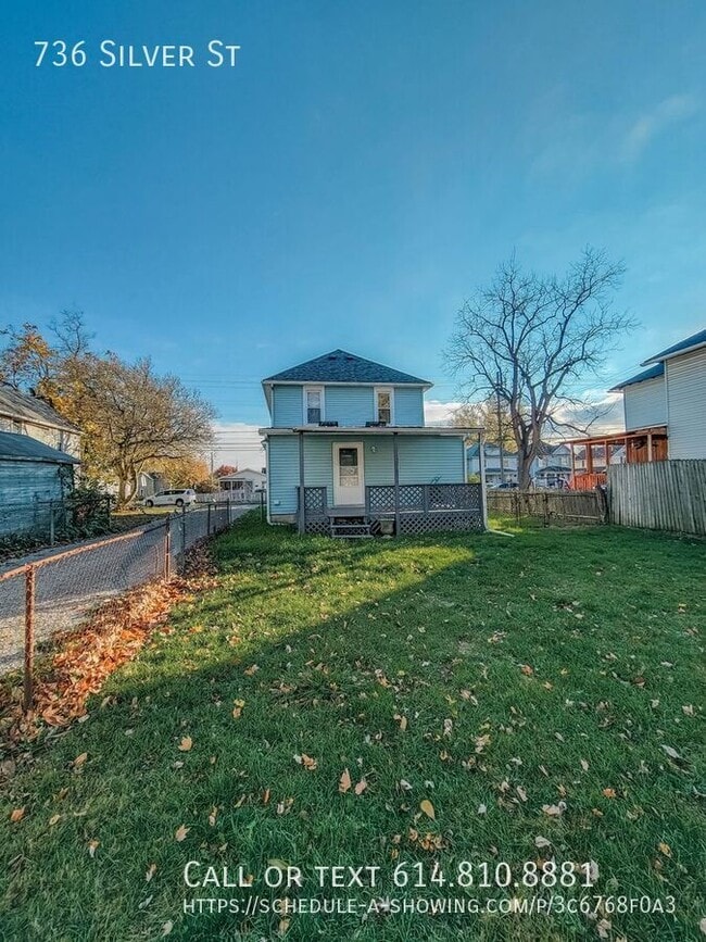 Building Photo - 736 Silver St