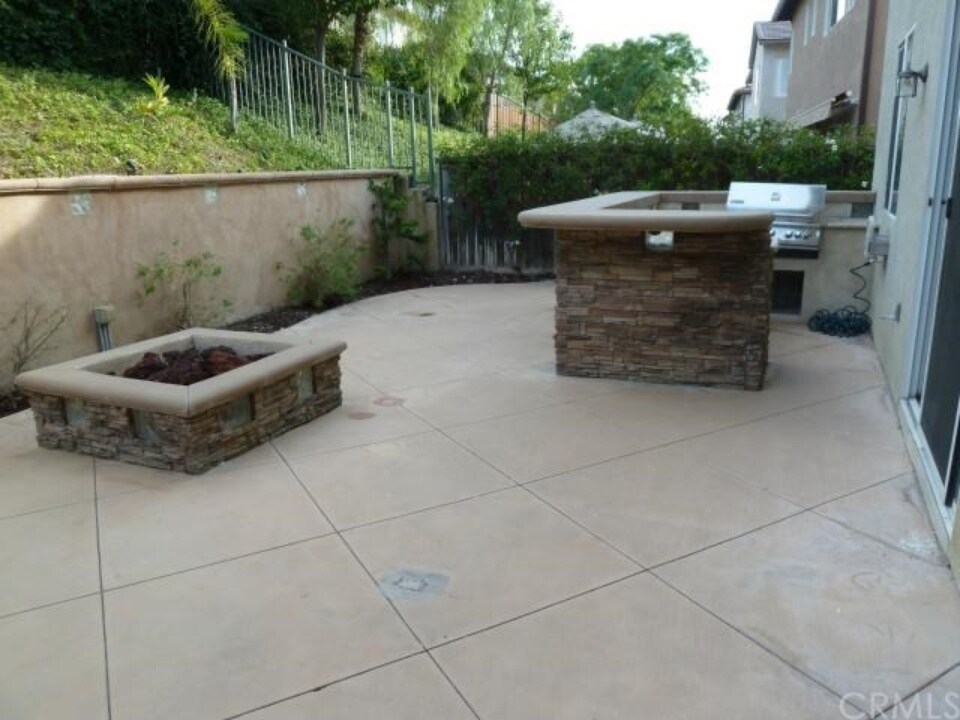 Building Photo - 18 Copperstone Ln