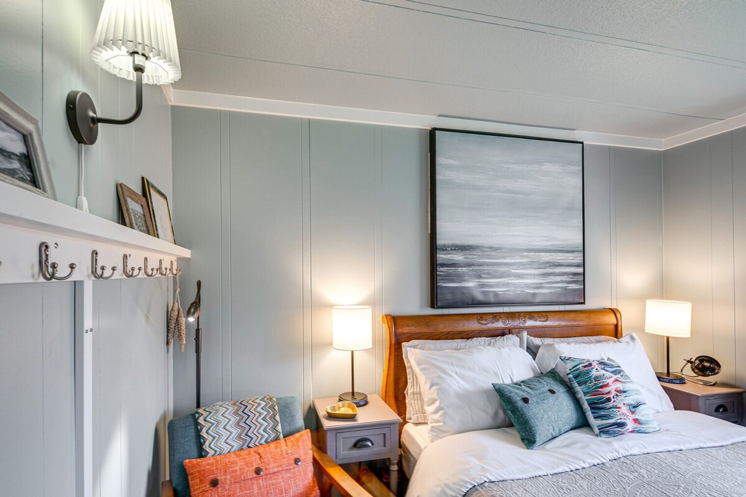 Building Photo - 4876 Railroad Ave