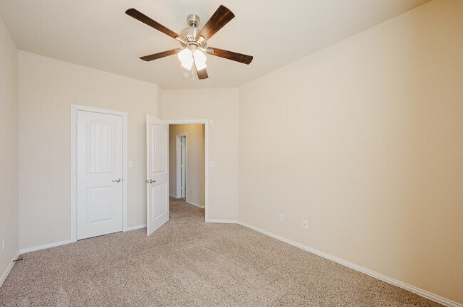 Building Photo - 7036 XIT Ranch Rd