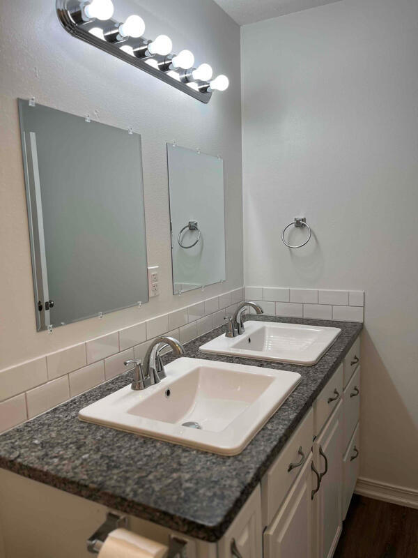 Building Photo - 103 Trenton Ave