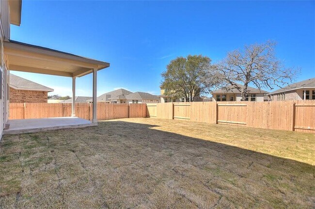 Building Photo - 228 McFarland St