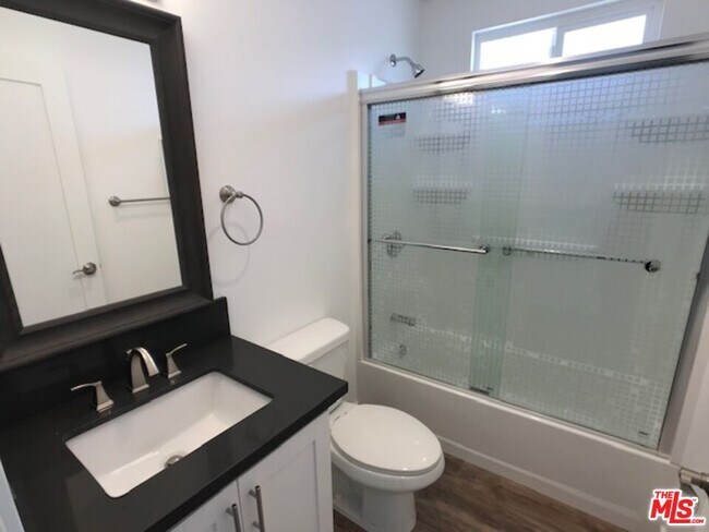 Building Photo - 601 Normandie Ave