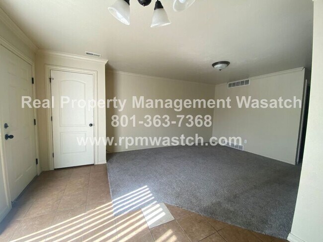 Building Photo - 846 Cedar Pine Ct