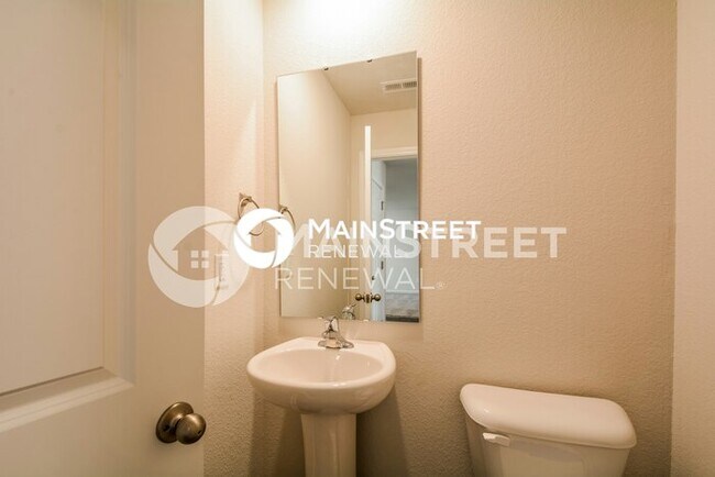 Building Photo - 4 Bedroom Pet-Friendly Home in Zebulon, NC...