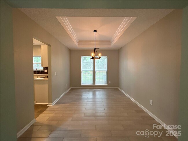 Building Photo - 6518 Harburn Forest Dr