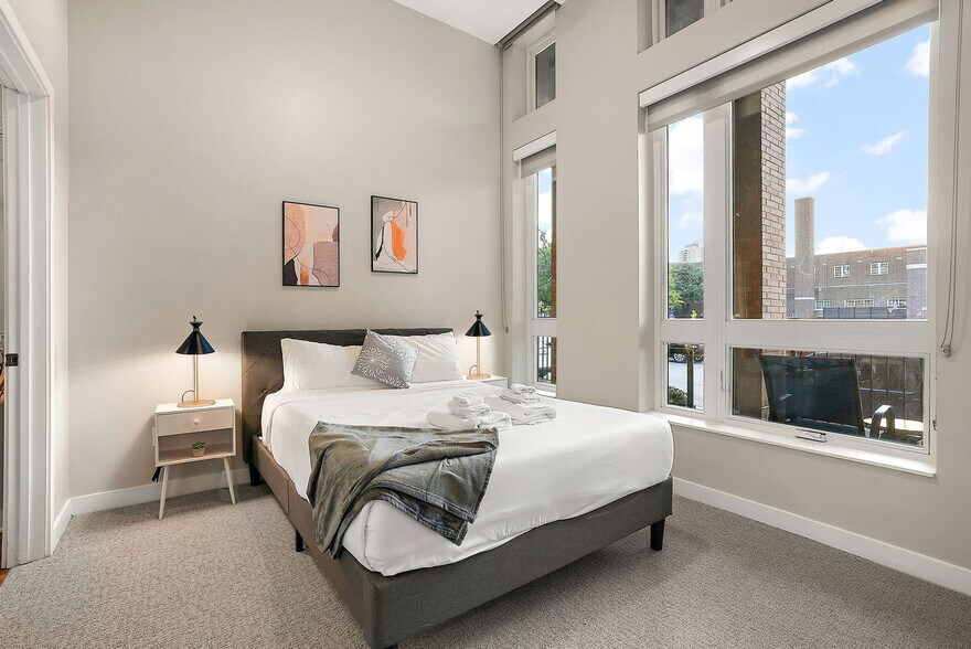 Building Photo - 1410 Nicollet Ave