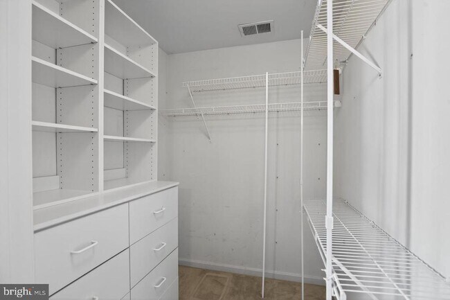 Building Photo - 2013 Rudy Serra Dr