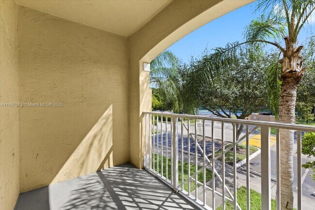 Building Photo - 5520 NW 61st St