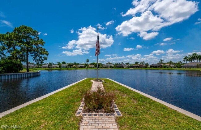 Building Photo - 3650 Sunland Ln