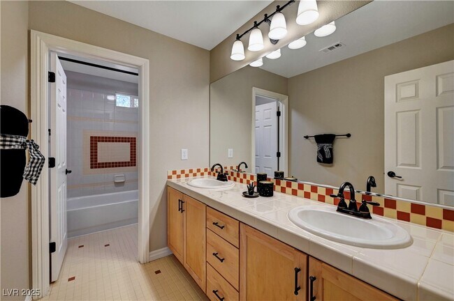 Building Photo - 10512 Galleon Peak Ln