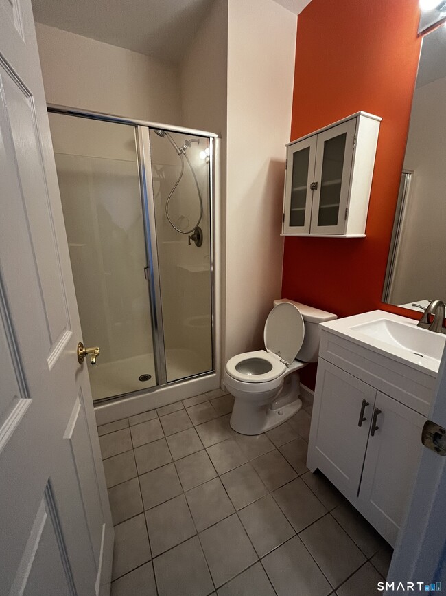 Building Photo - 105 Richards Ave