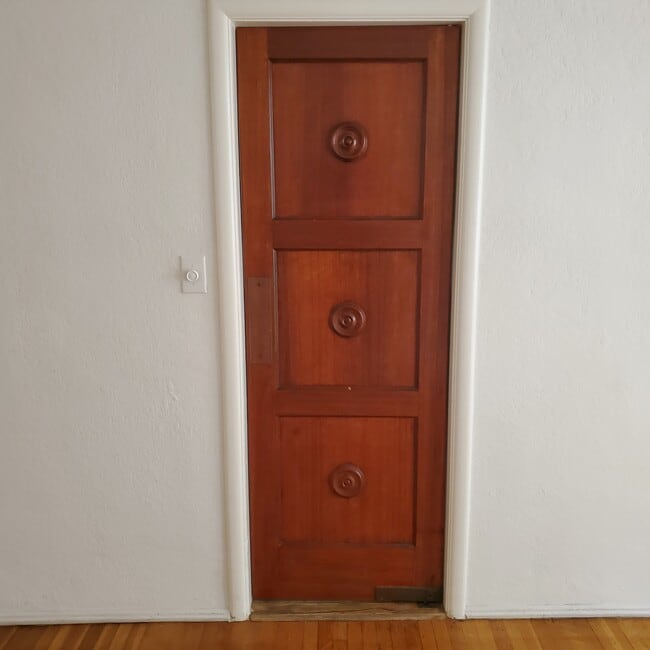 vintage door detail - 1235 N Sweetzer Ave