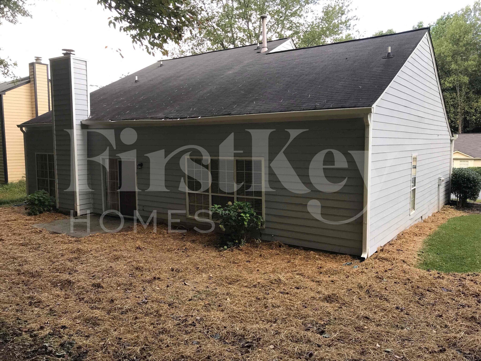 Building Photo - 5145 N Bridges Dr