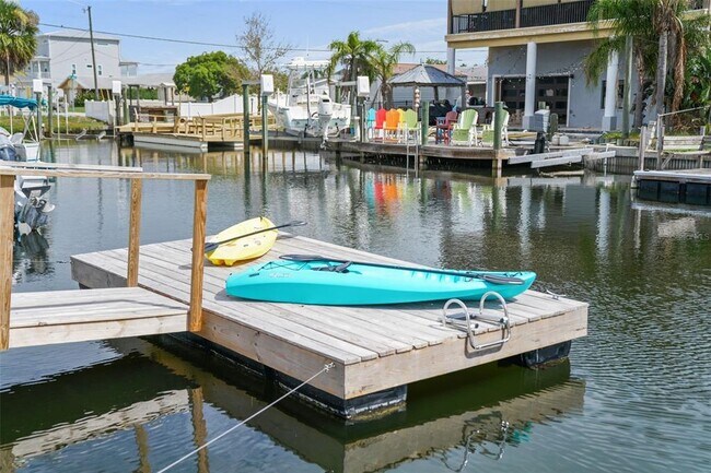 Building Photo - 13704 Veronica Dr