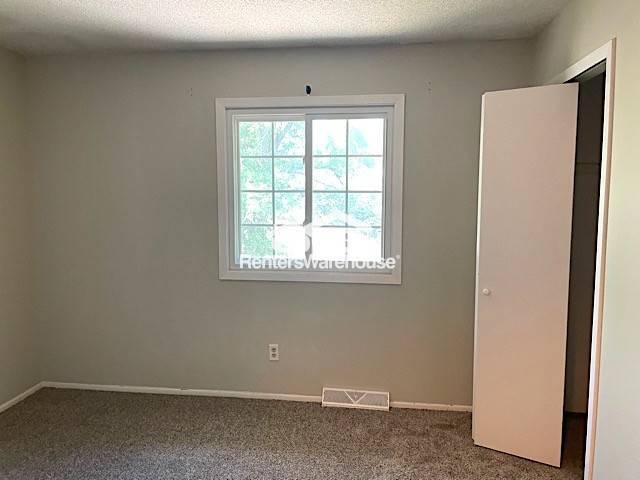 Building Photo - 8008 Regent Ave N