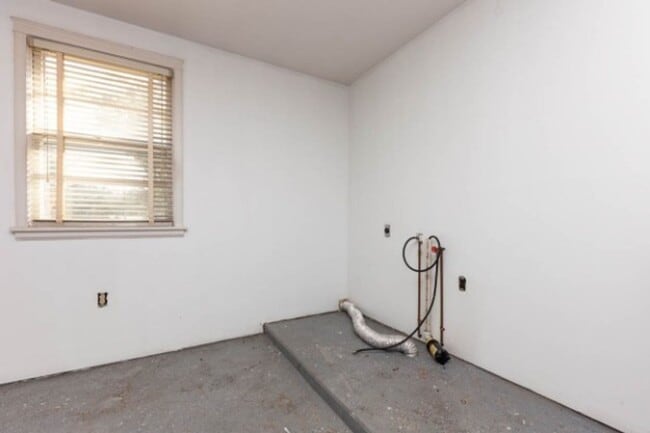 Building Photo - Coming soon. Home for rent Glencliff/Woodb...