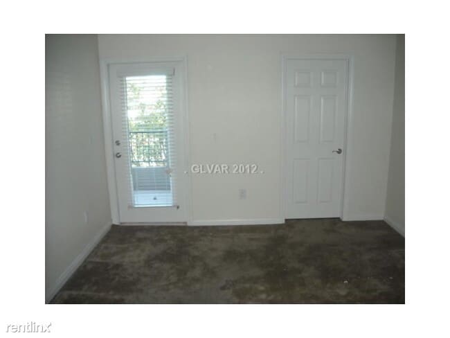 Building Photo - 4400 S Jones Blvd