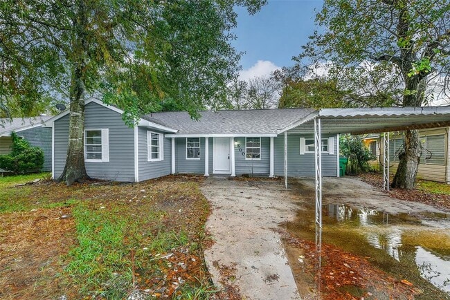 Primary Photo - 500 Farrer St