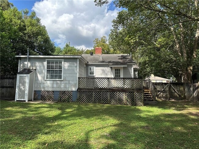 Building Photo - 2505 Richard Ave