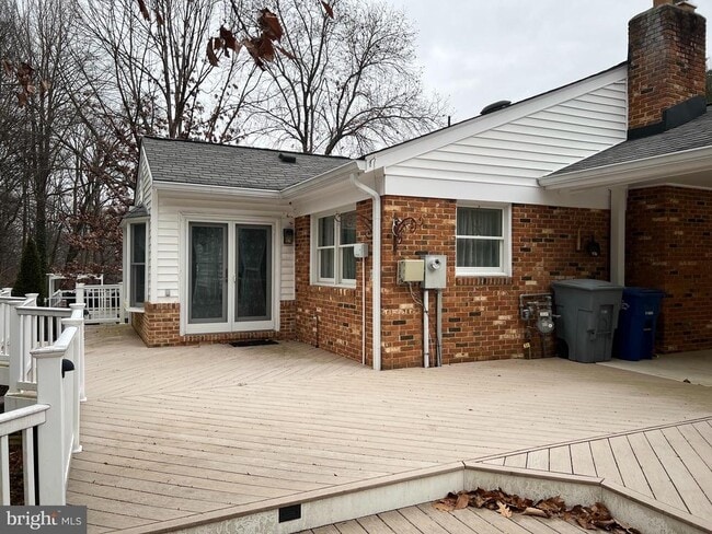 Building Photo - 6830 Pacific Ln