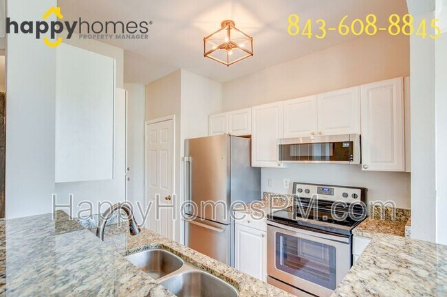 Building Photo - 2223 Chatelain Way