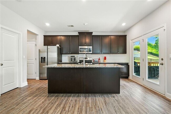 Building Photo - 179 Sweet Plum Trl
