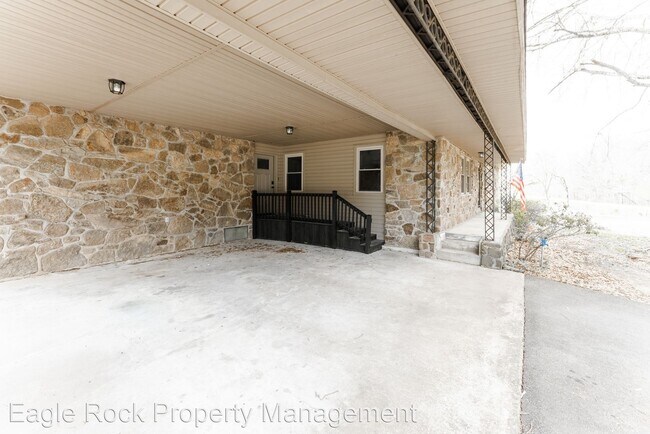 Building Photo - 4 br, 3.5 bath House - 88 Patton Rd