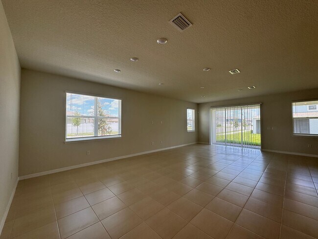 Building Photo - 5555 Settlingstone Ln