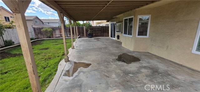 Building Photo - 17051 Fern St