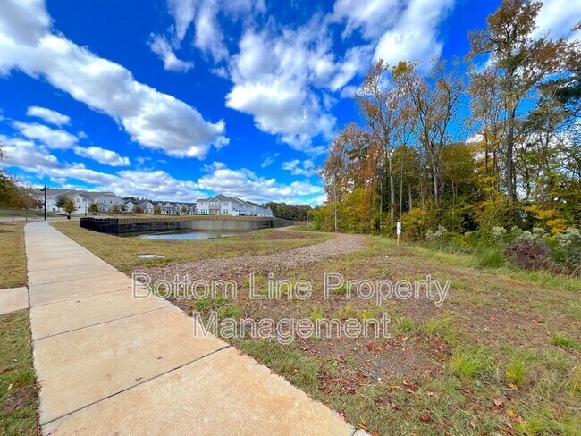 Building Photo - 12003 Gambrell Dr