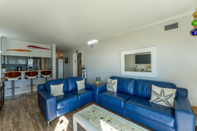 Building Photo - 3901 S Ocean Blvd