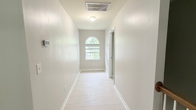 Building Photo - 765 Rockbass Rd
