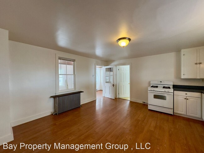 Building Photo - 3 br, 1 bath House - 204 Dairy Rd.