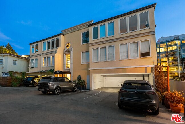 Building Photo - 1326 Londonderry View Dr