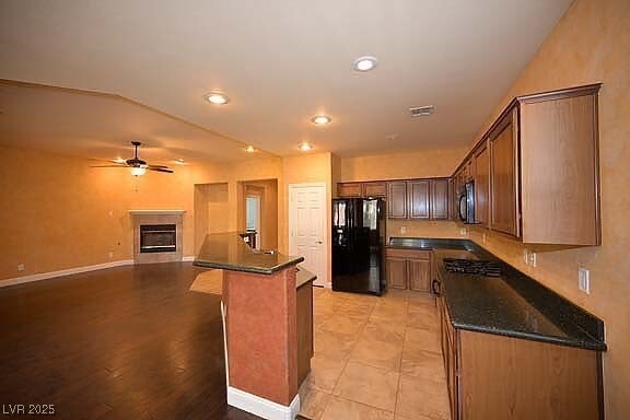 Building Photo - 10375 Borah Park Cir