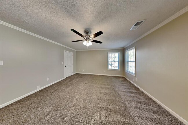 Building Photo - 3560 Pine Branches Ct