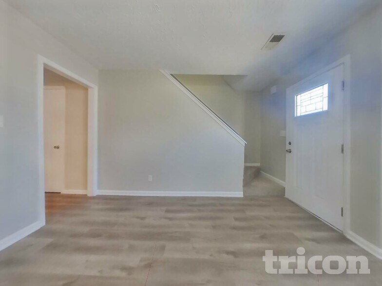 Building Photo - 126 Woodberry Ct