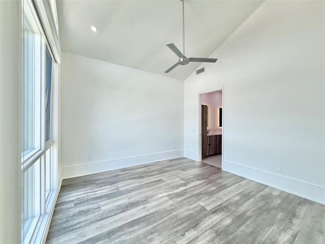 Building Photo - 3525 Normandy Ave