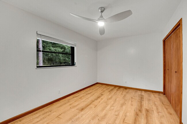 Building Photo - 17717 Bridle Ln