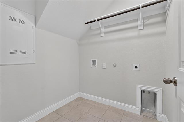 Building Photo - 2873 Creekway Dr