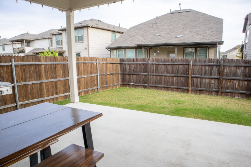 Building Photo - 3104 Maysilee St