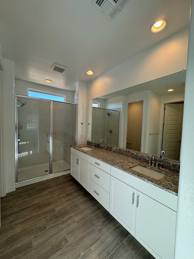 Building Photo - 4 bedroom Nextgen home in Phoenix