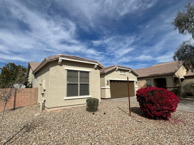 Building Photo - 10042 W Illini St