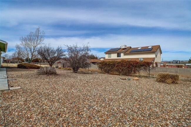 Building Photo - 9440 E Towago Dr