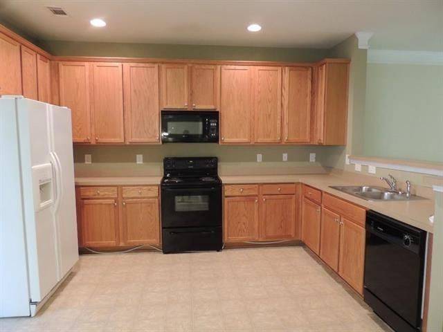 Building Photo - 3196 Cedar Glade Ln NE