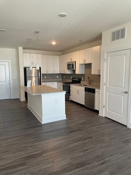 Interior Photo - Pinewell Station