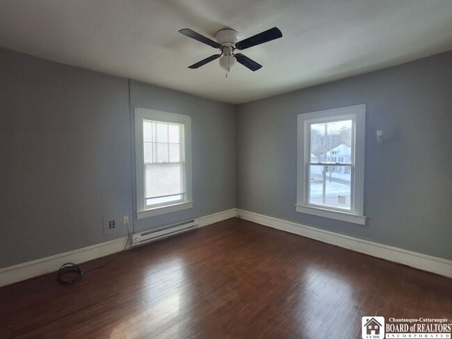 Building Photo - 11 Prather Ave