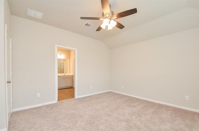 Building Photo - 21622 Calico Bush Trail